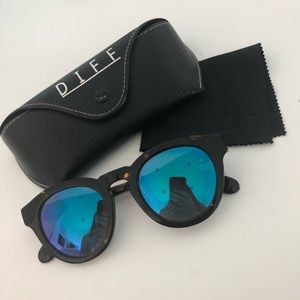Diff Eyewear Sunglasses